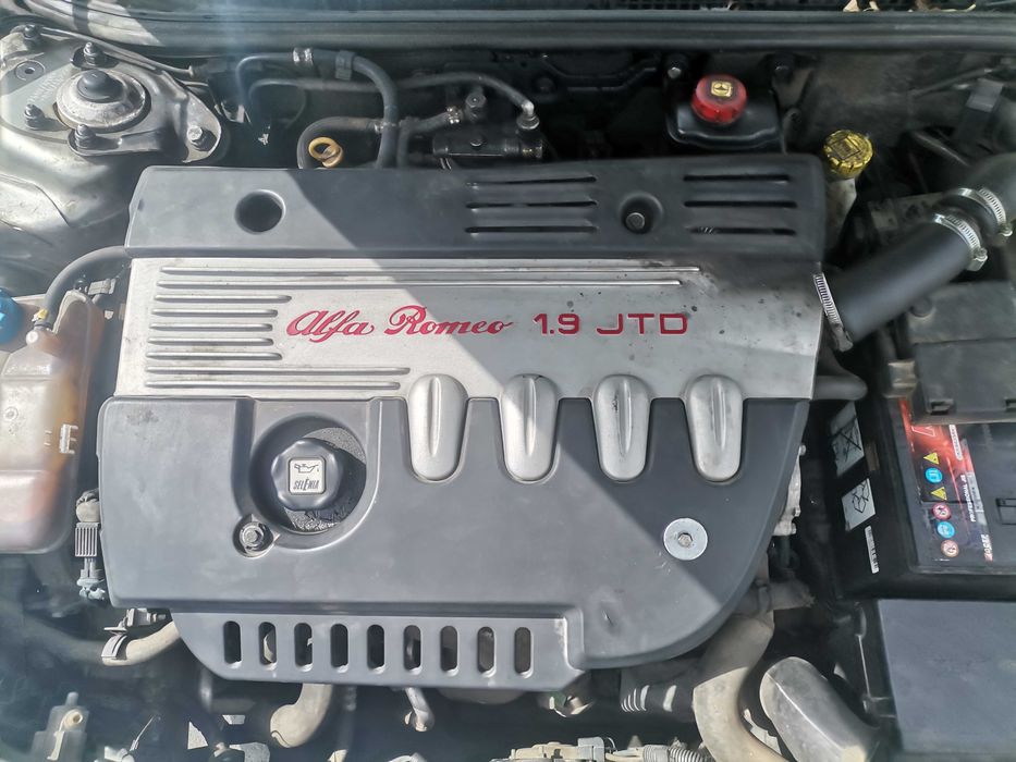 Alfa Romeo 147 1.9 JTD / 115 k.c. /220 000 km / diesel