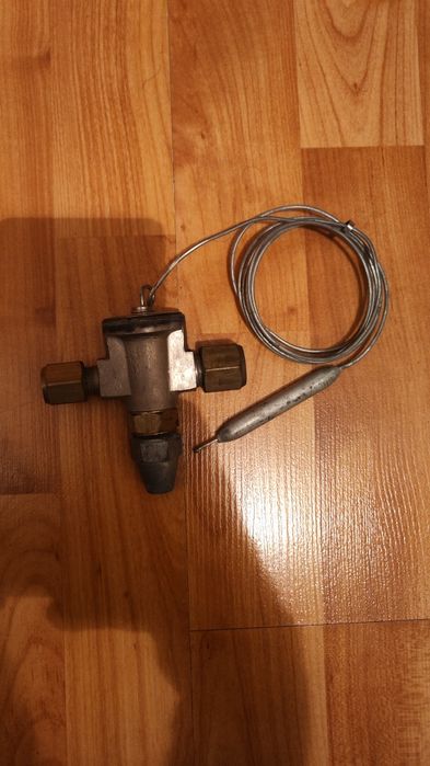 Продам терморегулятор