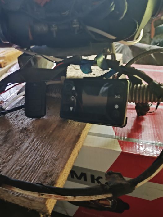 Продам автономку дизельная 24в