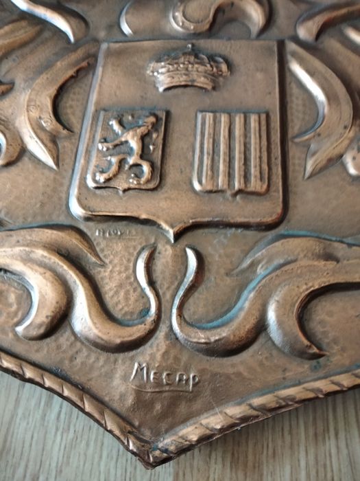 Panoplie cupru cu doua săbii