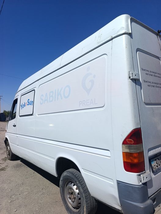 Mercedes sprinter