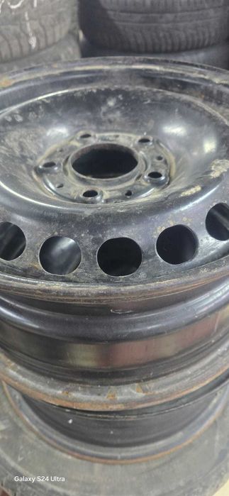 Продам железные диск R15 на бмв