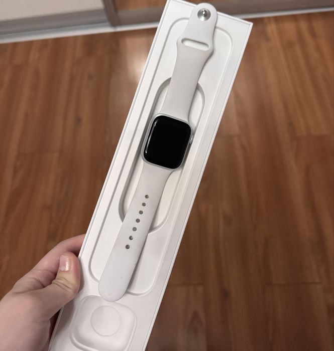 Apple Watch Sport Series 8