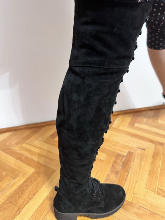 Cizme moja noi din piele intoarsa