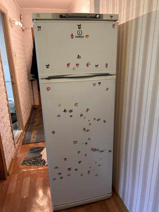Отдам холодильник, самовывоз