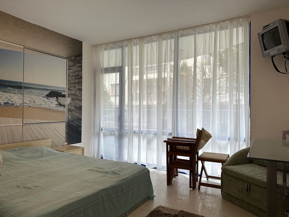 Продава студио Равда