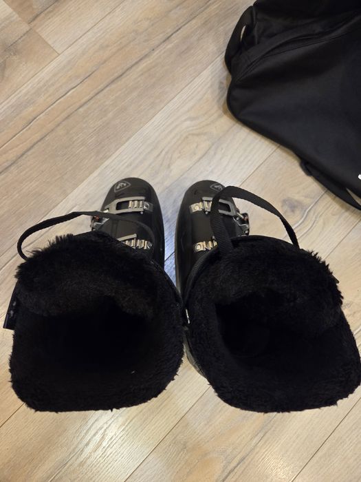 Дамски ски обувки Rossignol