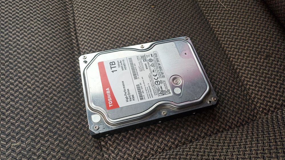 Жёсткий диск Toshiba 1tb