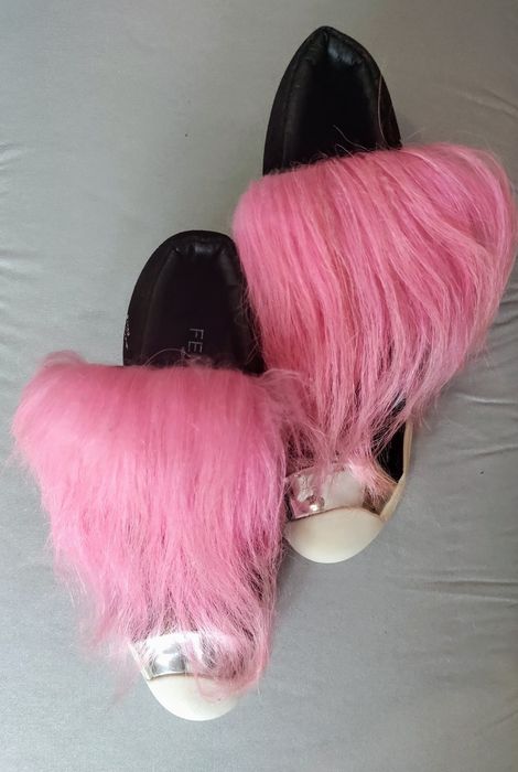 Дамски сникърси номер 37