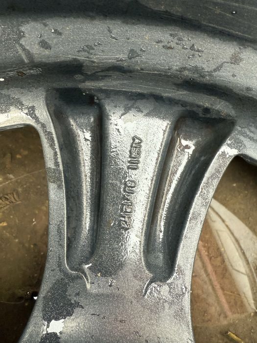 Vând jante r18 5x120