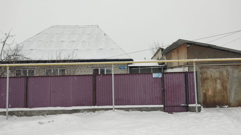 Большой добротный дом