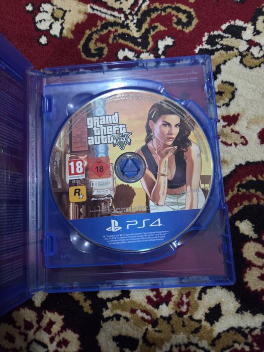 Red Dead Redemption 2, GTA V