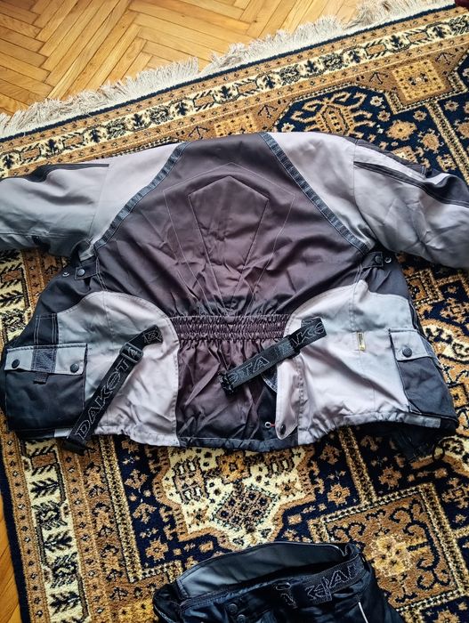 Costum moto Dakota