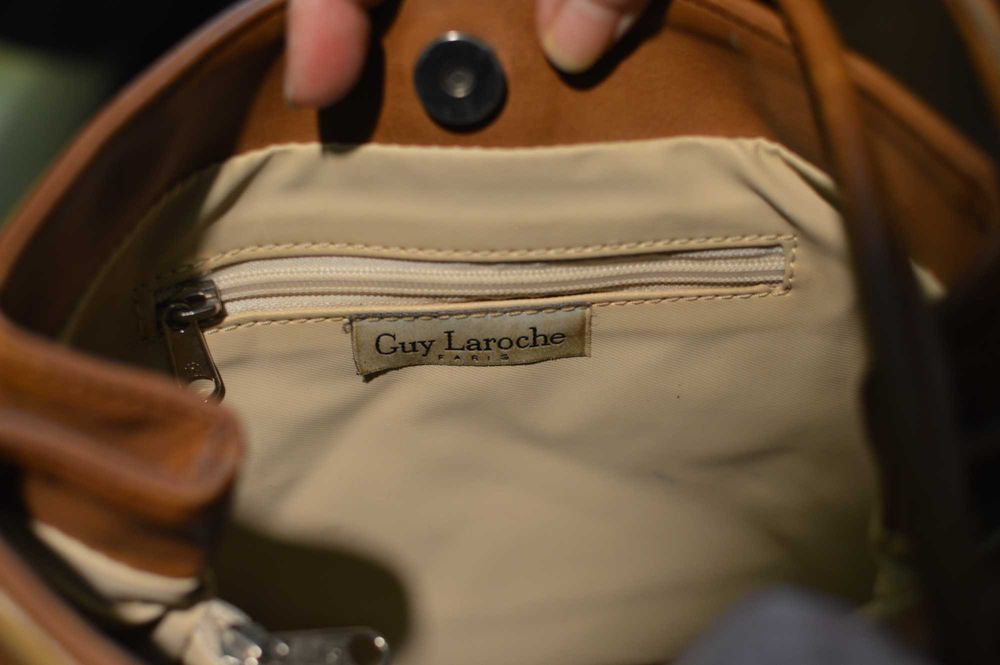 Дамска чанта Guy Laroche Paris