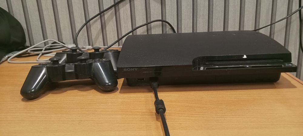 Продаем Ps3 slim, консоль прошита на HEN