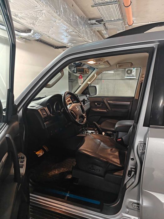 Mitsubishi Pajero 2018