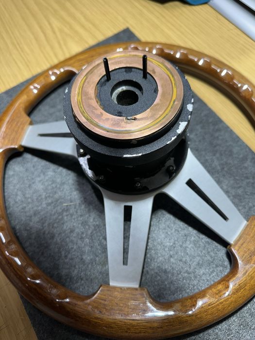 Volan sport din lemn Lecarra pentru Opel