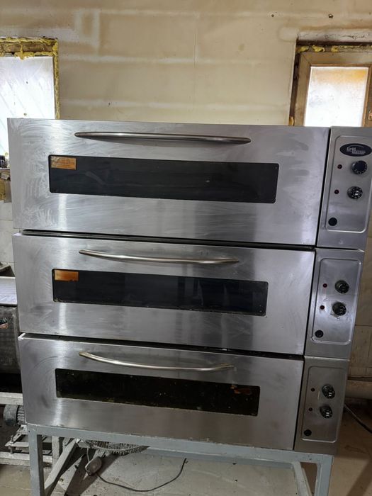 Продам хлебопекарную печь GRILL MASTER