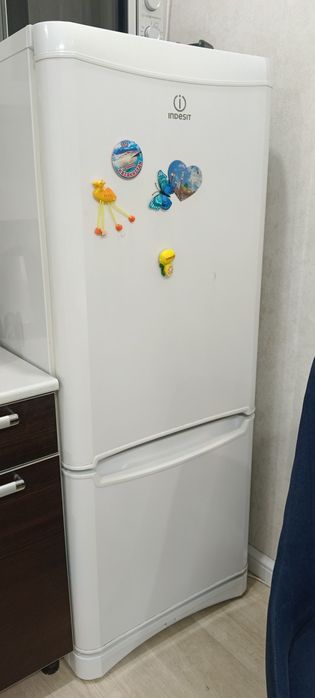 Продается холодильник