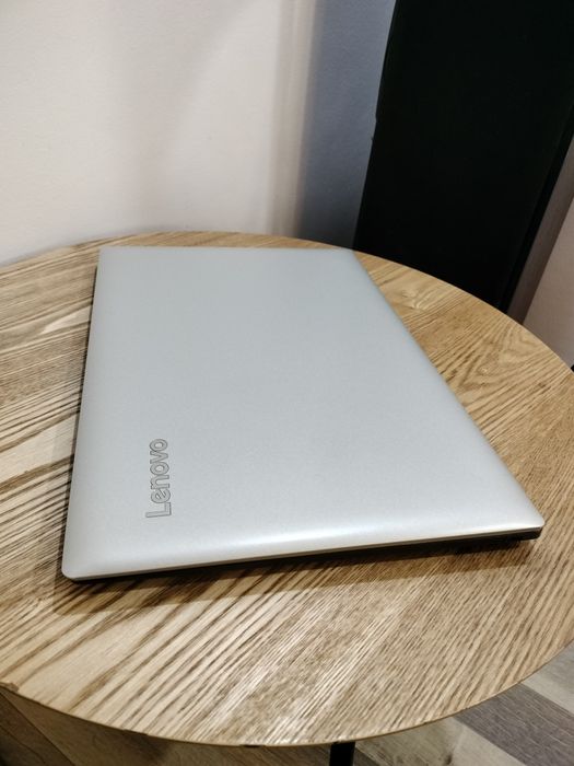 Laptop  Intel i3 Wind 11