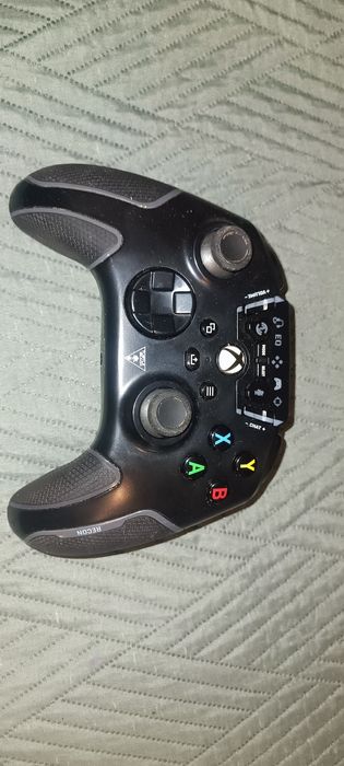 Controler Gaming Turtle Beach Recon Negru cablu Xbox One , S, X , PC