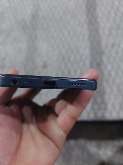Tecno spark go 2024 sotiladi