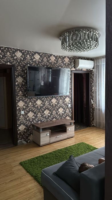 Сдам 2 комнатную.