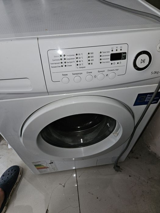 Продам стиральную машину