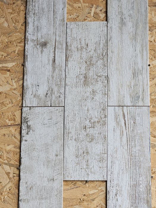 Faianta și gresie sub prețul pieței