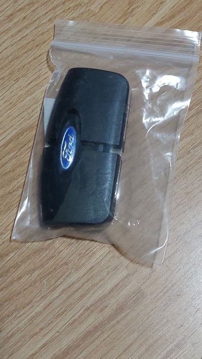 Vand chei noi tip briceag  pentru Ford