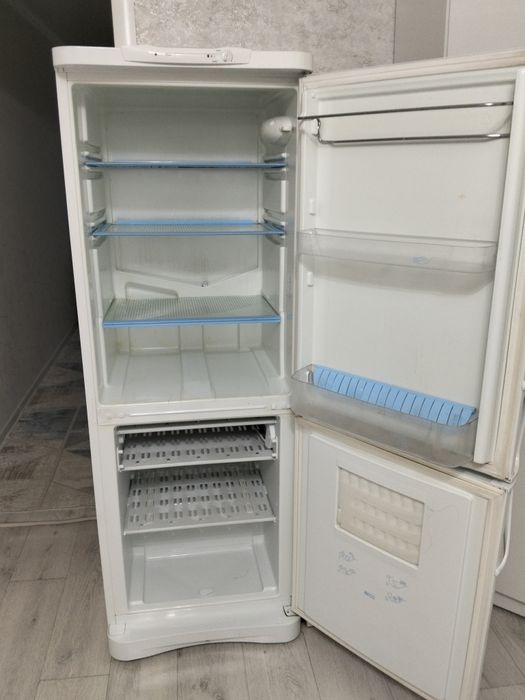 Продам бу холодильник