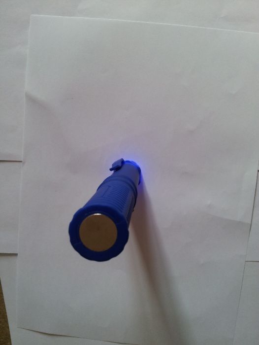 Lanterna cu LED-uri model pix, tehnologie moderna cu magnet de prinder