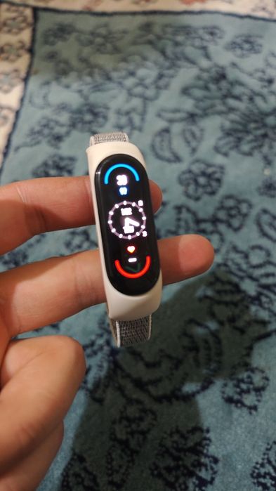 Xiaomi band 6 sotiladi