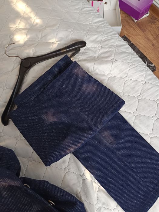 Дамски костюм  запазен