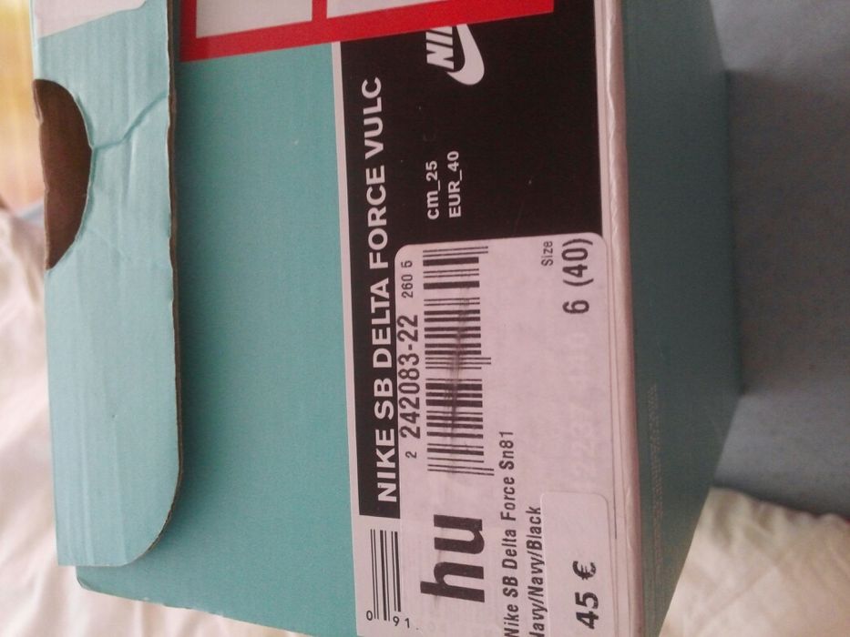 Adidasi Nike SB Delta Force, noi in cutie
