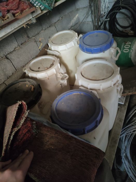 Бочки пластиковые продам