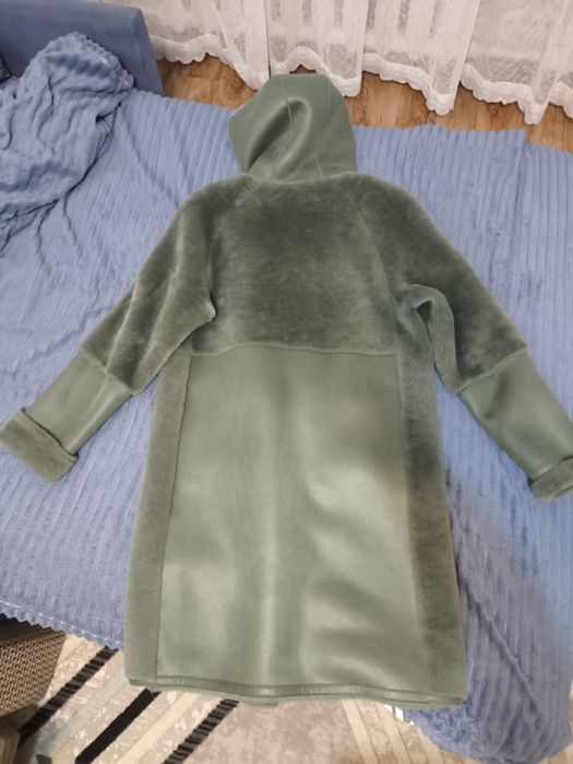 Продам женскую дубленку