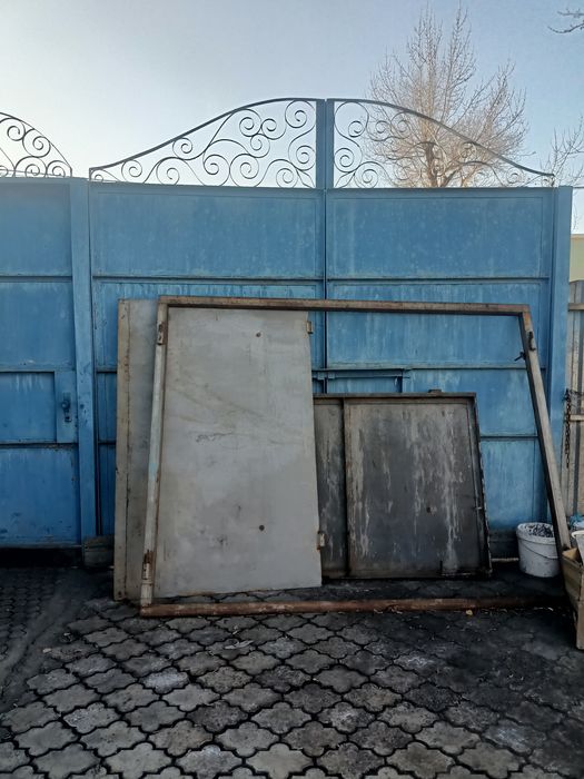 Продам ворота гаражные