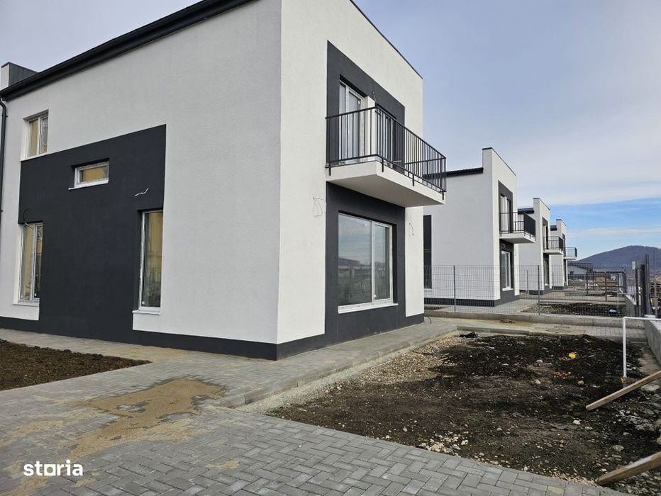 Casa individuala in stil mediteranean, Primaverii, Sanpetru