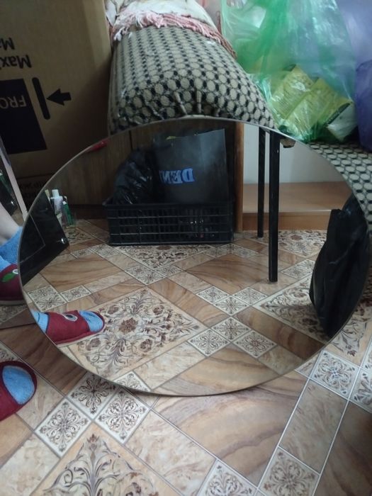 Продам на выбор 5 зеркало