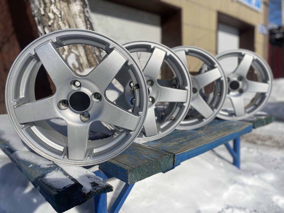 Диски r15 kia  4/100