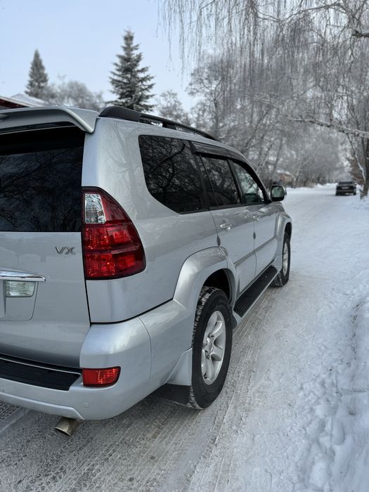 Тойота Прадо 120