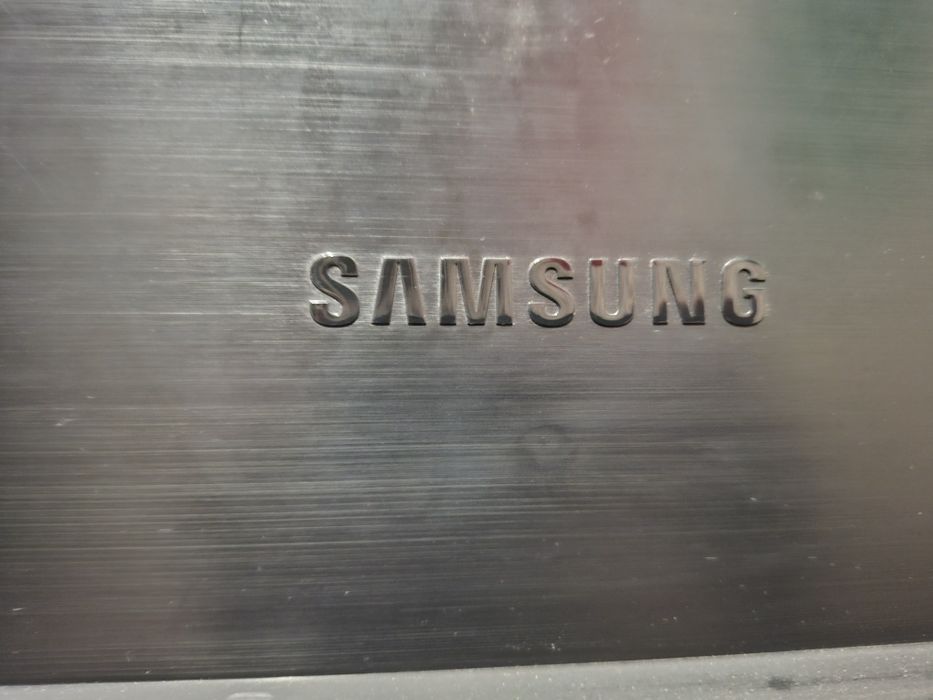 Монитор samsung.