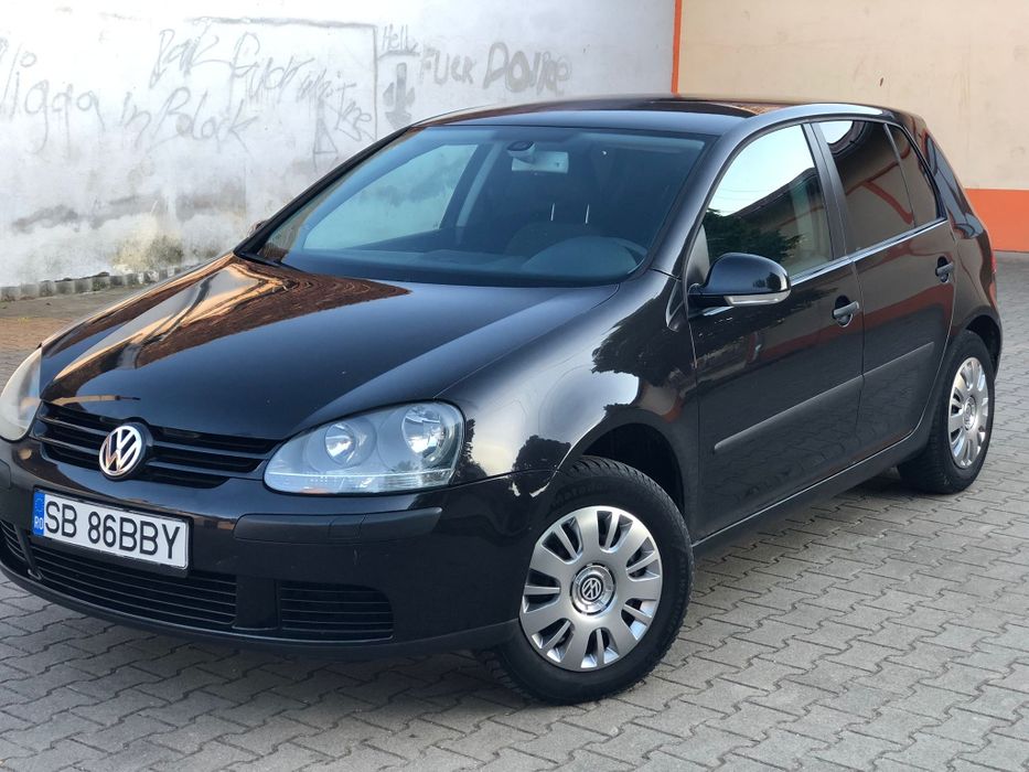 Volkswagen golf 5. 1.6  2007. 6+1  viteze