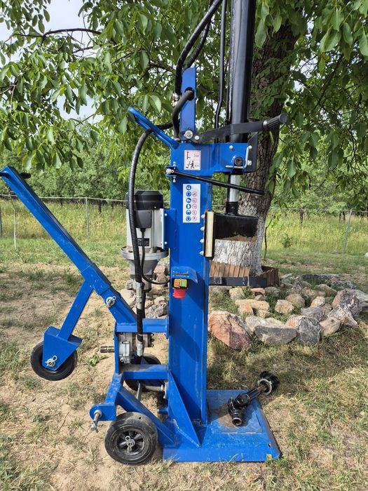 Crapator lemne (despicator lemne )25t motor și pompa