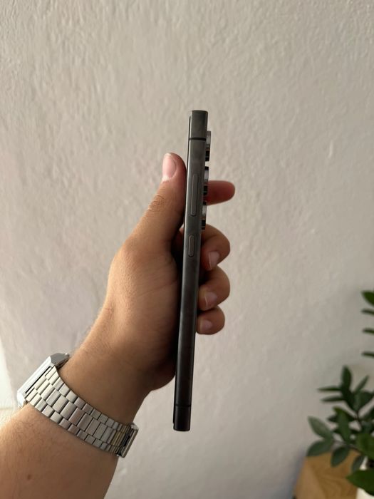 S24 ultra 12/256