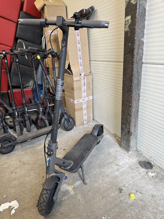 Trotineta electrica Xiaomi Ultra 4