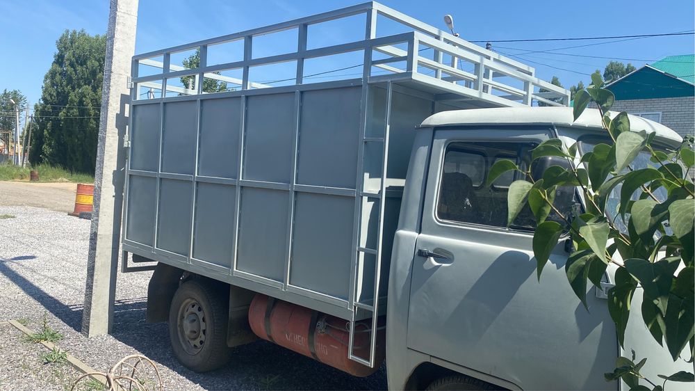 Уаз 3303 скотовоз