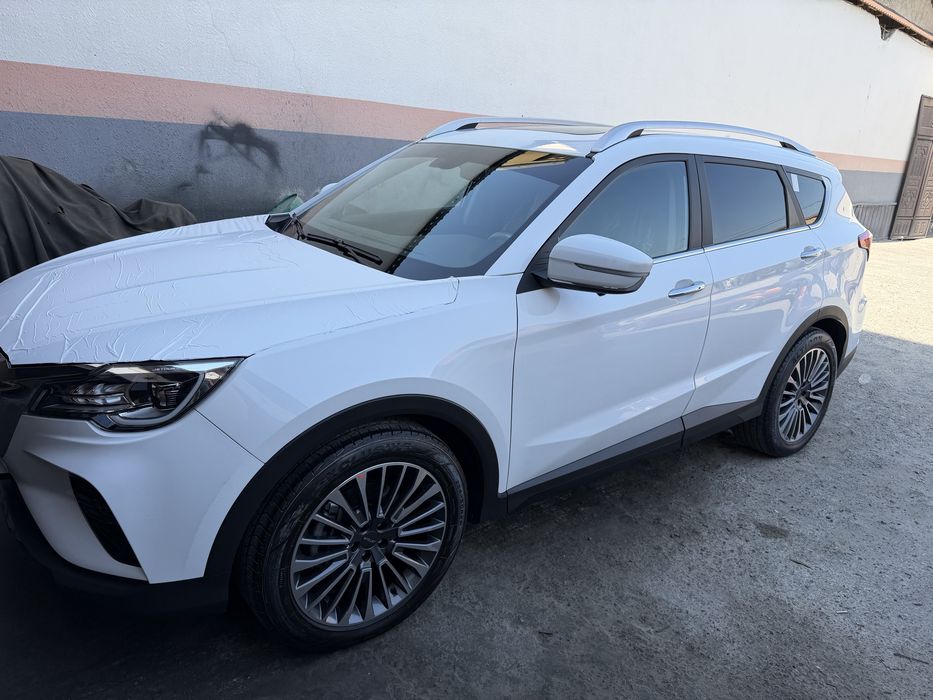 JETOUR X70 2023 год выпуска