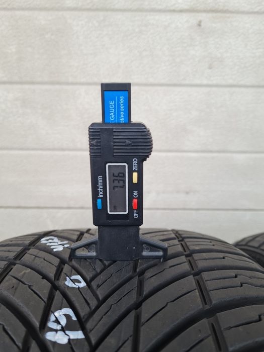 Всесезонни гуми 2 броя SYRON AllWeather 225 35 R19 дот 4123